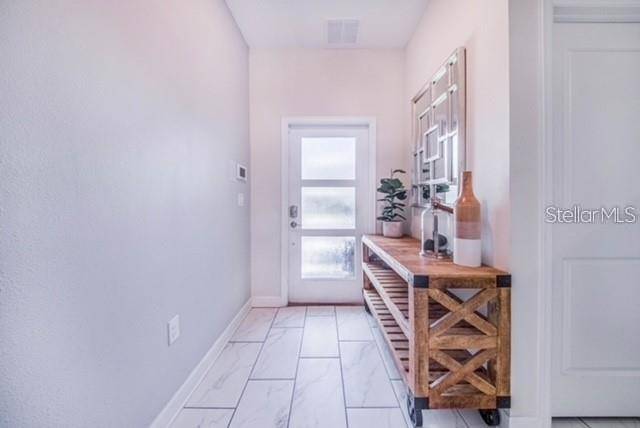 Davenport, FL 33896,8977 CABOT CLIFFS DR
