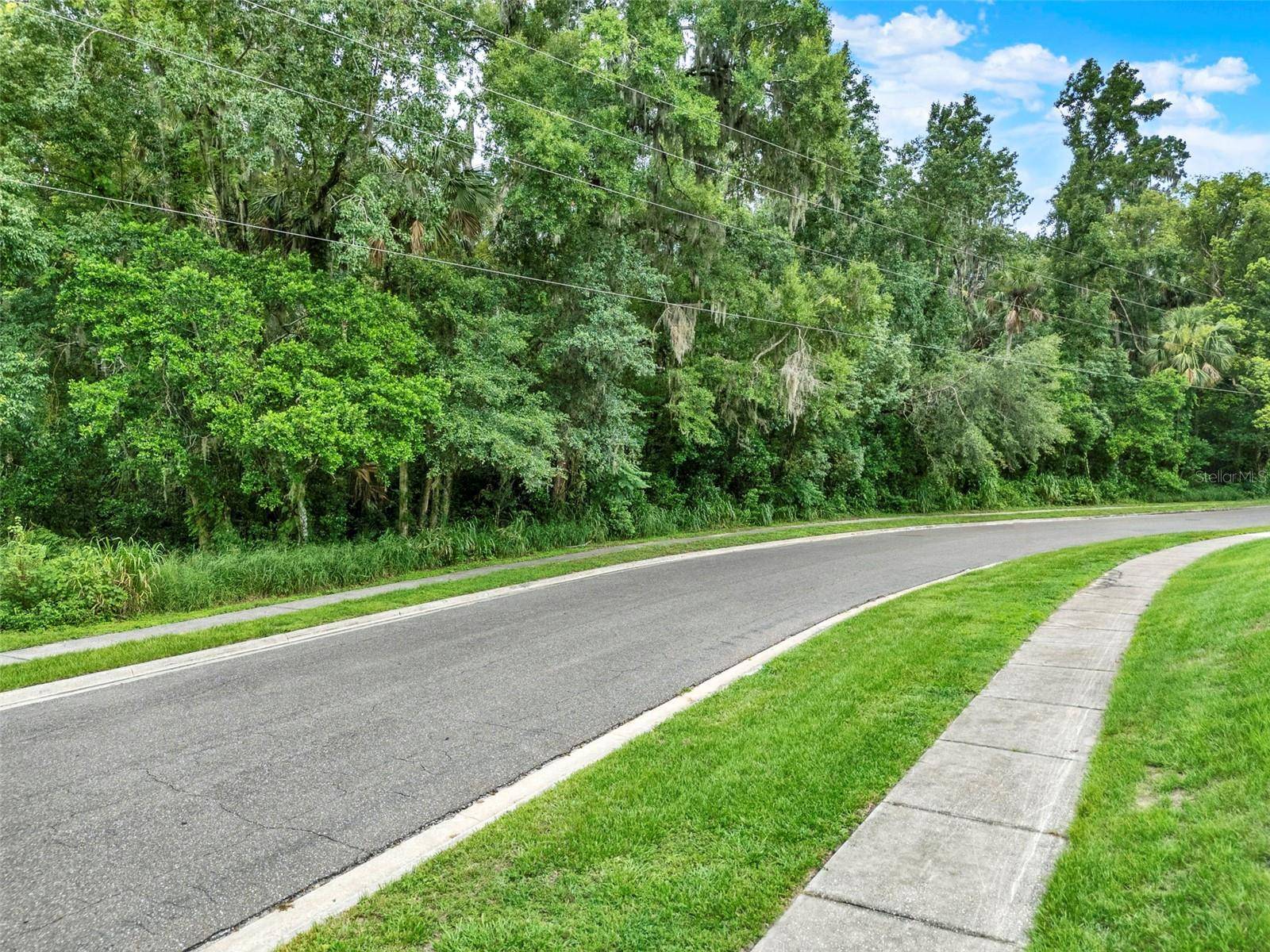 Apopka, FL 32712,390 LAKE MCCOY DR