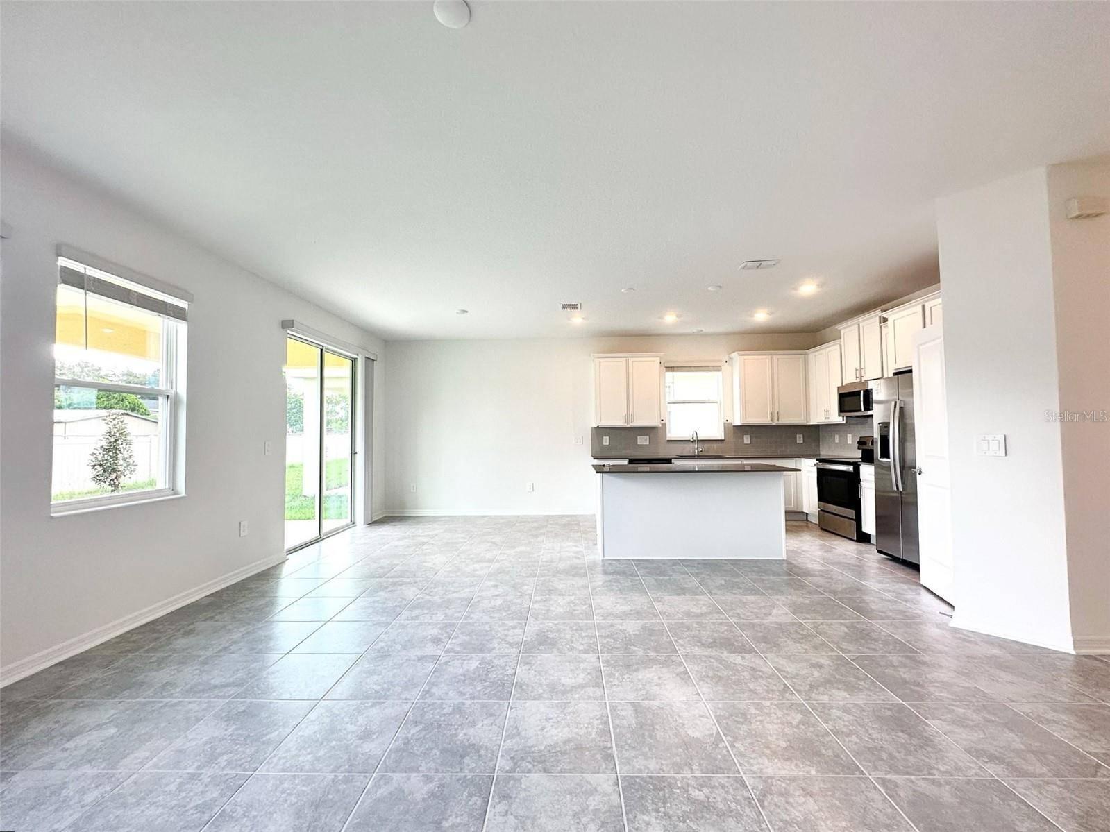 Winter Haven, FL 33881,719 GROVE ST