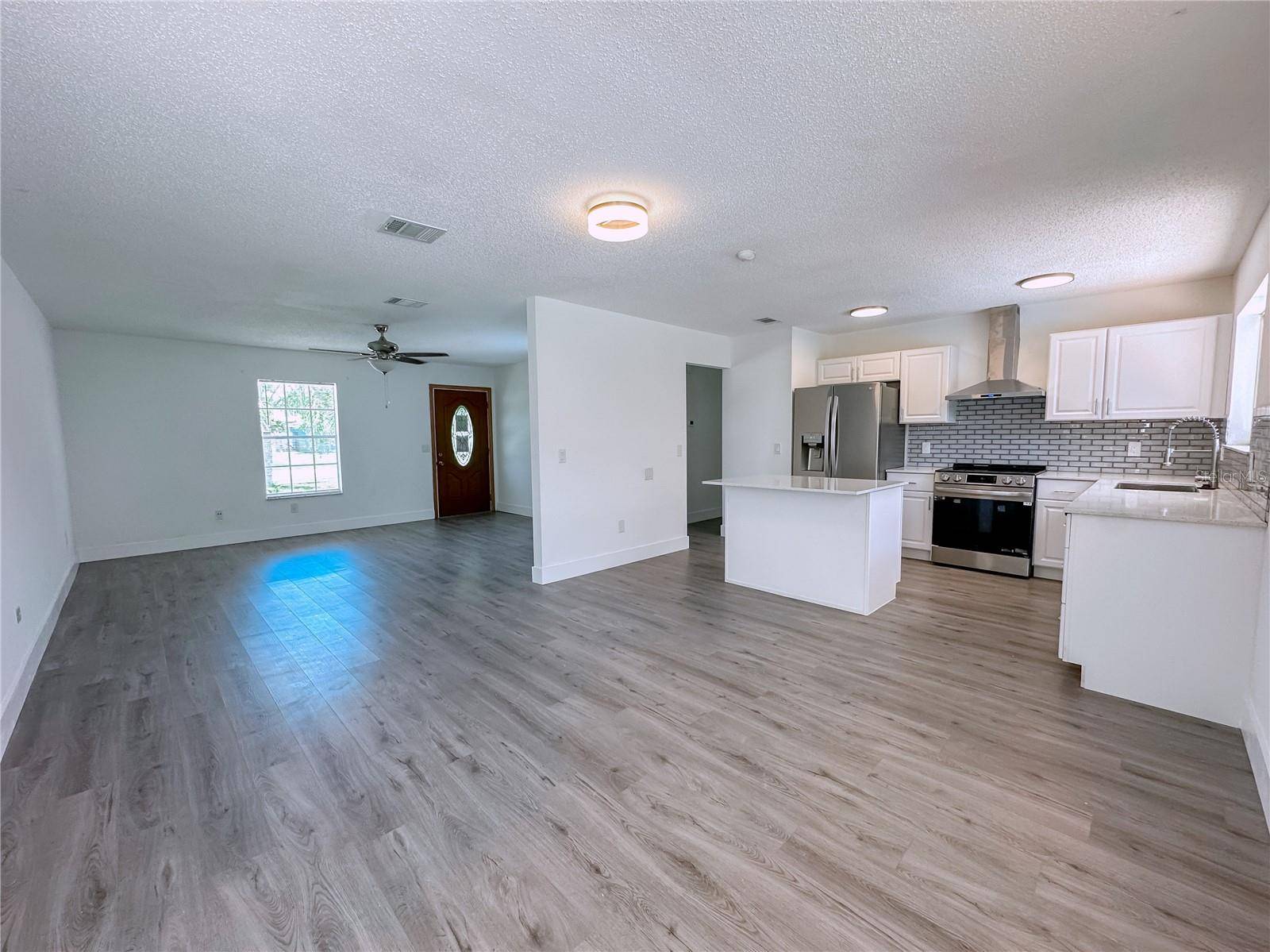 Palm Bay, FL 32905,1060 MARIPOSA DR NE