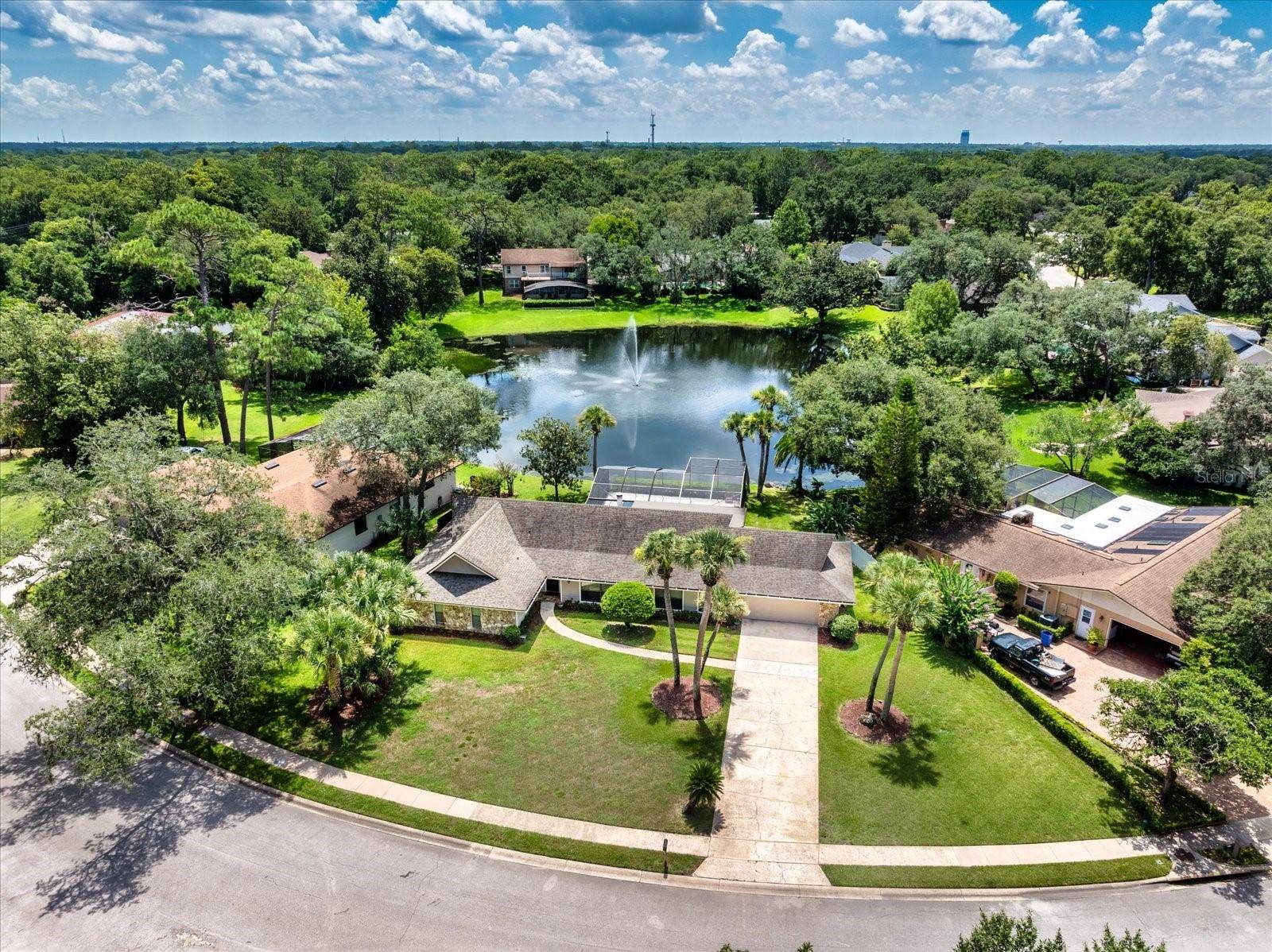 Longwood, FL 32779,105 SHADOW LAKE DR
