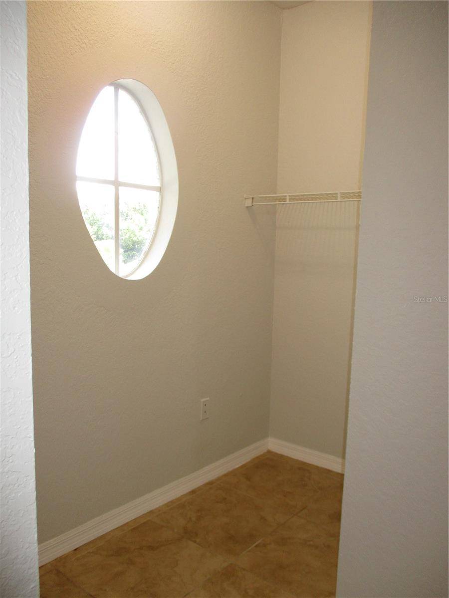 Orlando, FL 32835,6055 WESTGATE DR #523