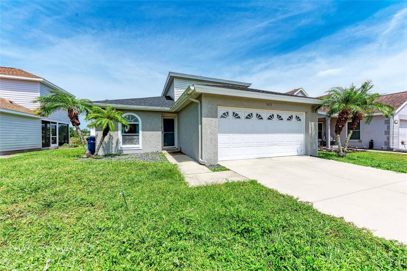 Sarasota, FL 34233,5453 COLONY LAKE LN