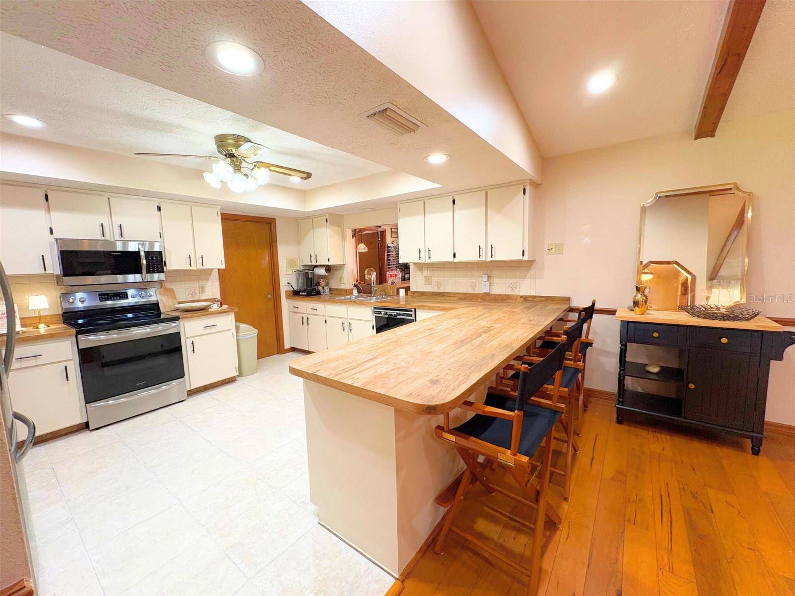 Ocala, FL 34476,7141 SW 97TH PL