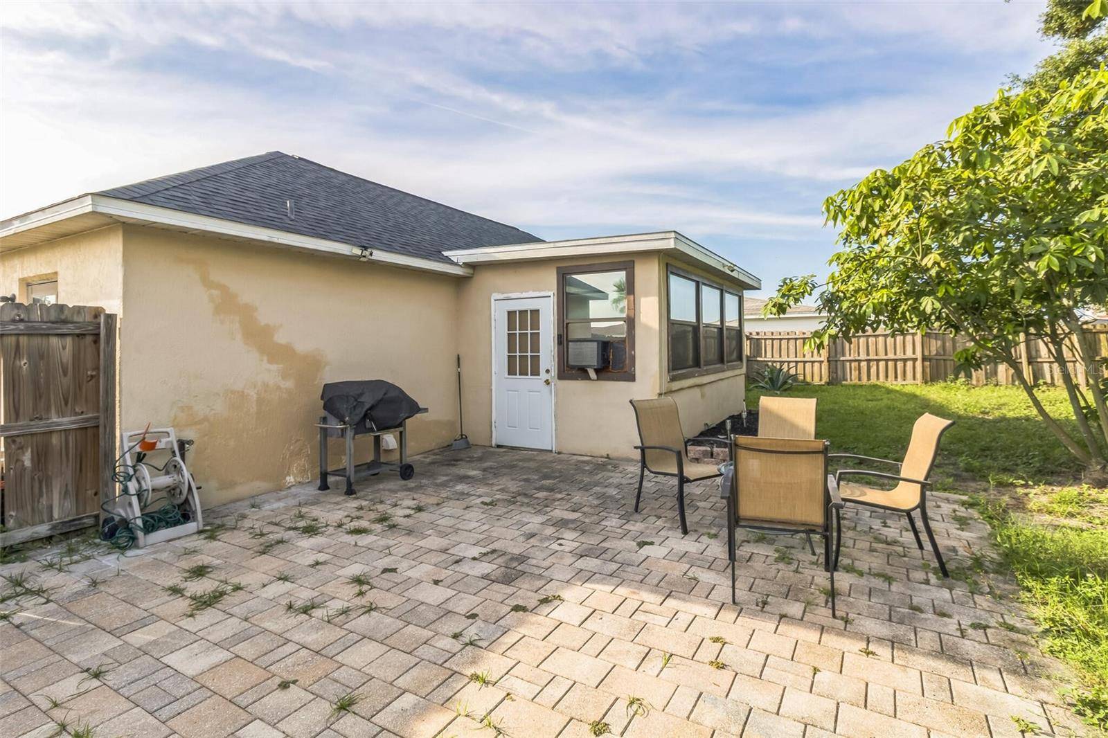 Port Richey, FL 34668,9931 CROFTON LN