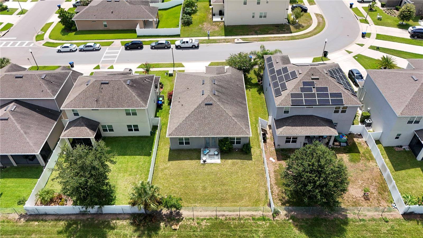 Apopka, FL 32703,902 GRAND HILLTOP DR