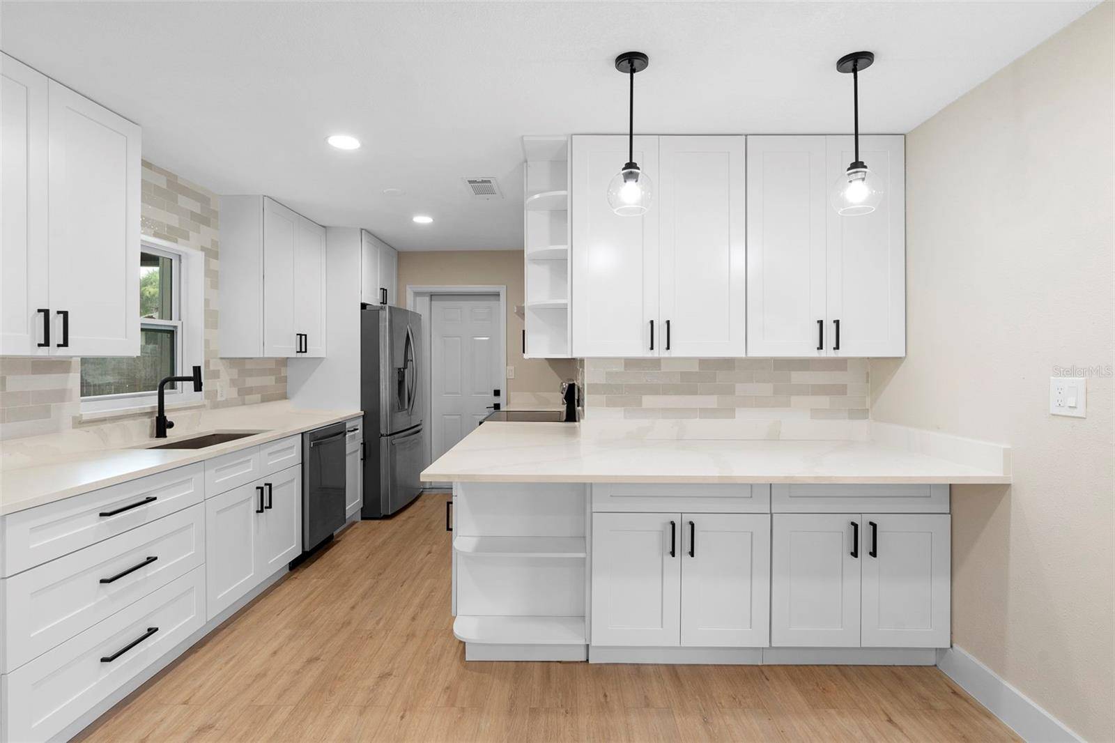 Apopka, FL 32703,5310 PINEVIEW WAY
