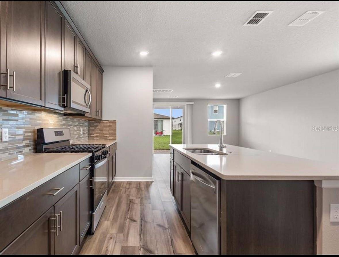 Leesburg, FL 34748,3687 CASPIAN ST