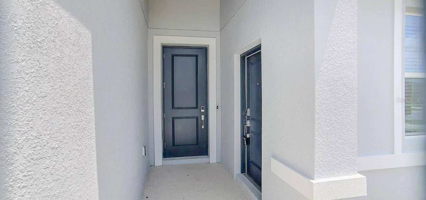 Edgewater, FL 32141,407 THREE OAKS DR