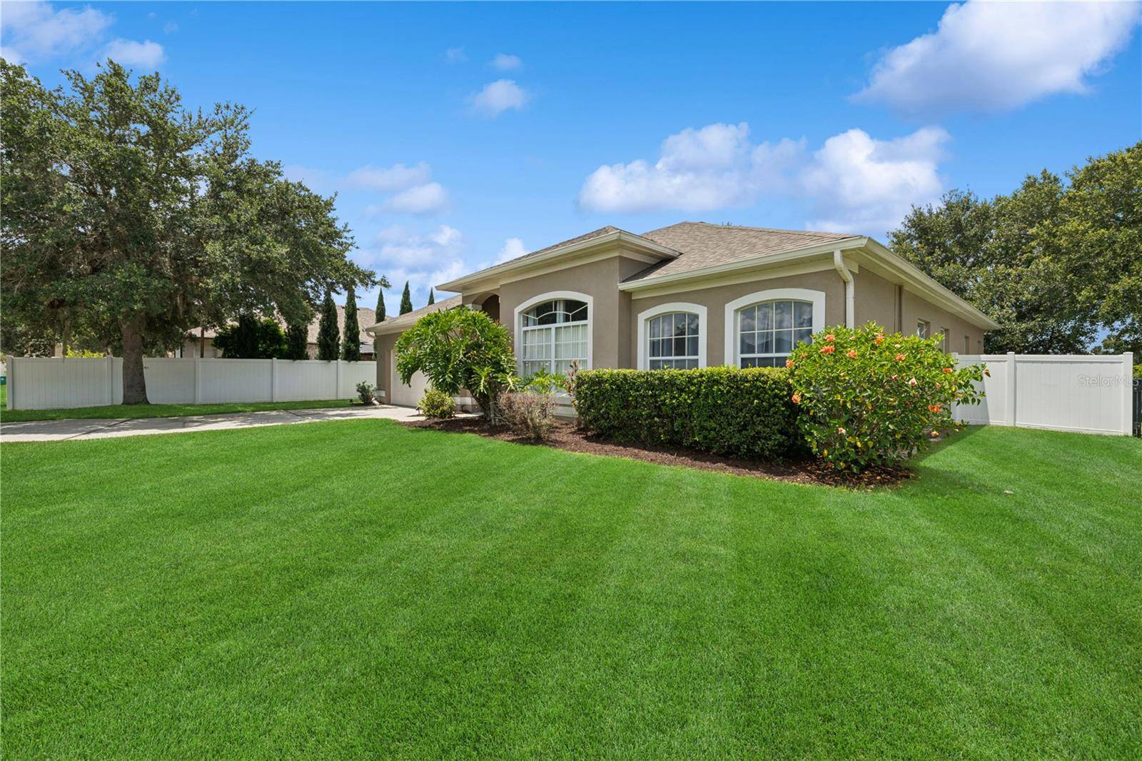 Winter Garden, FL 34787,341 LAKE AMBERLEIGH DR