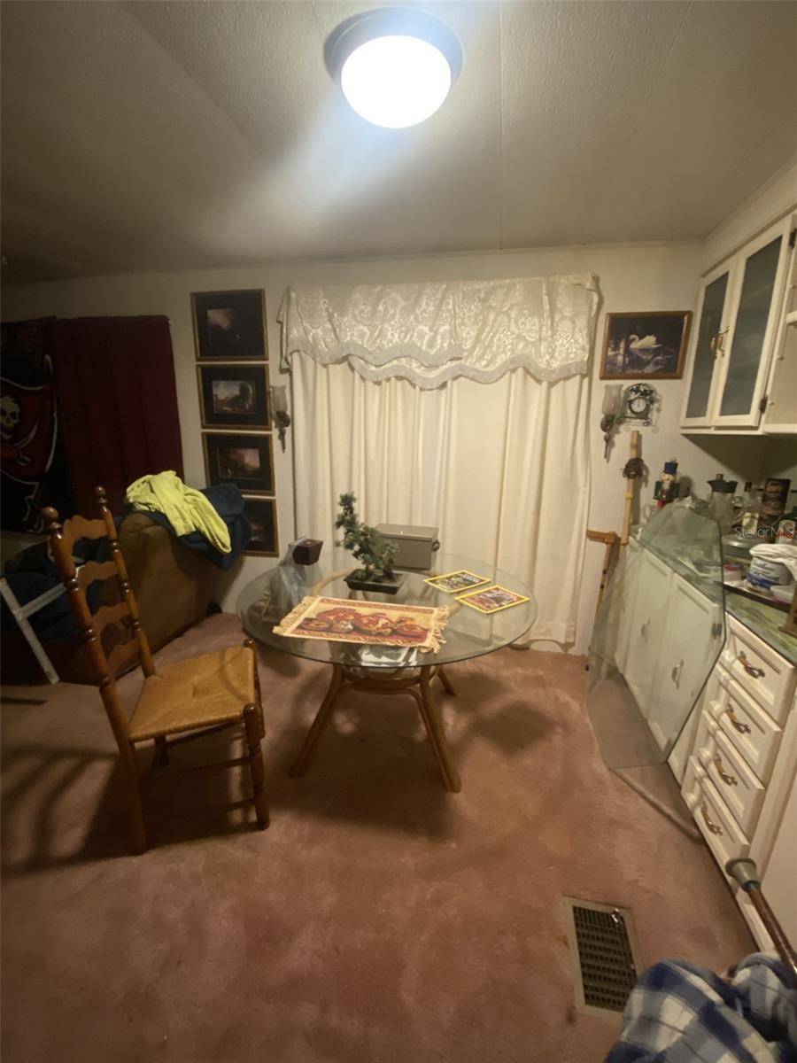 Tarpon Springs, FL 34689,186 ROYAL PALM DR