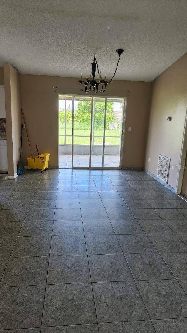 Sebring, FL 33870,4724 MANATEE DRIVE