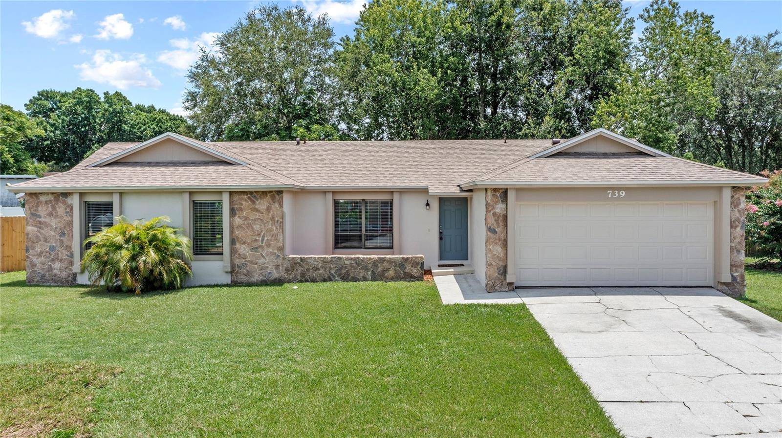 Winter Springs, FL 32708,739 MIMOSA CT