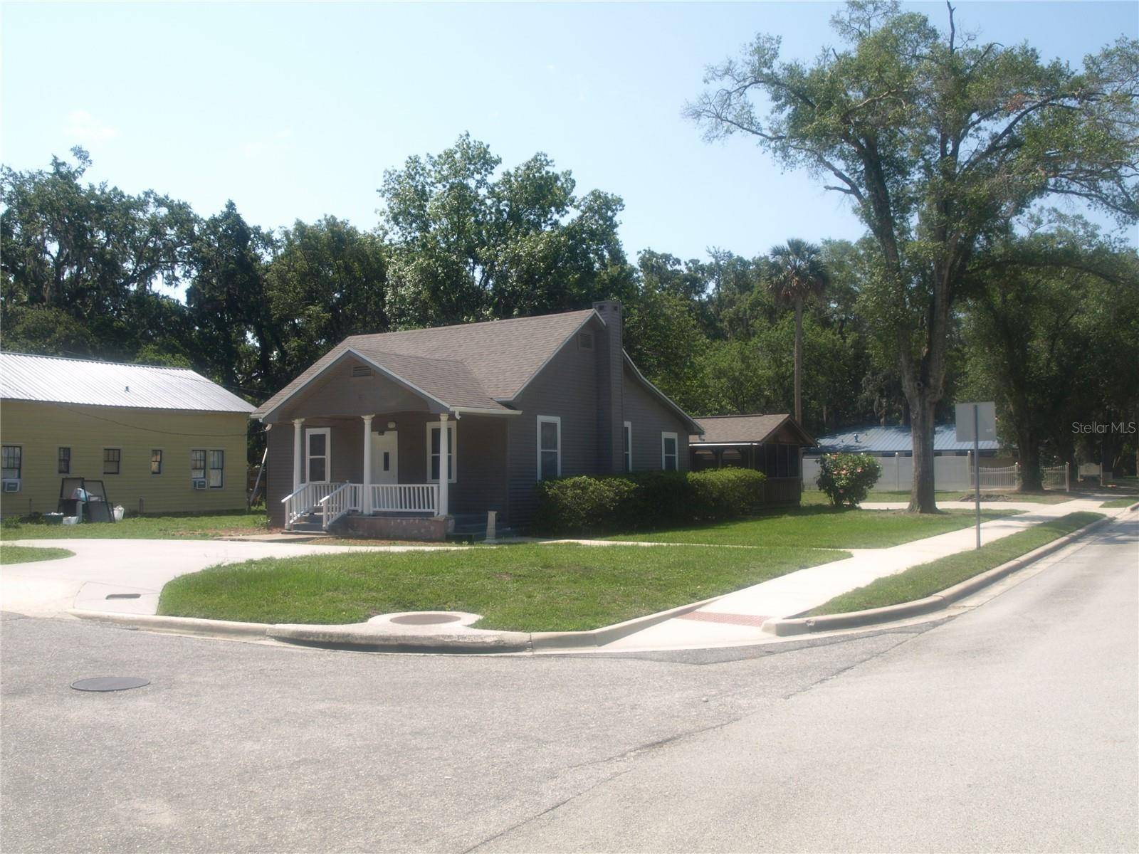 Sanford, FL 32771,101 E 21ST ST