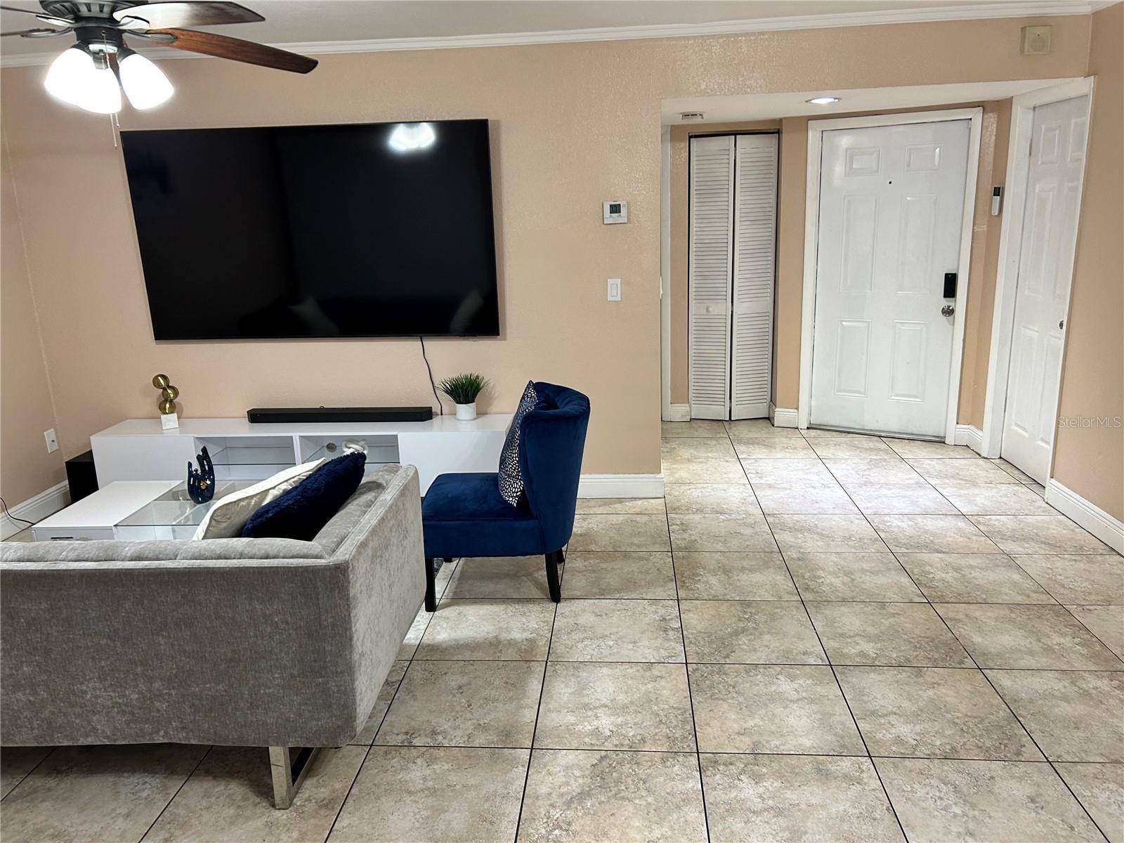 Homestead, FL 33034,1017 WASHINGTON CIR #1017B