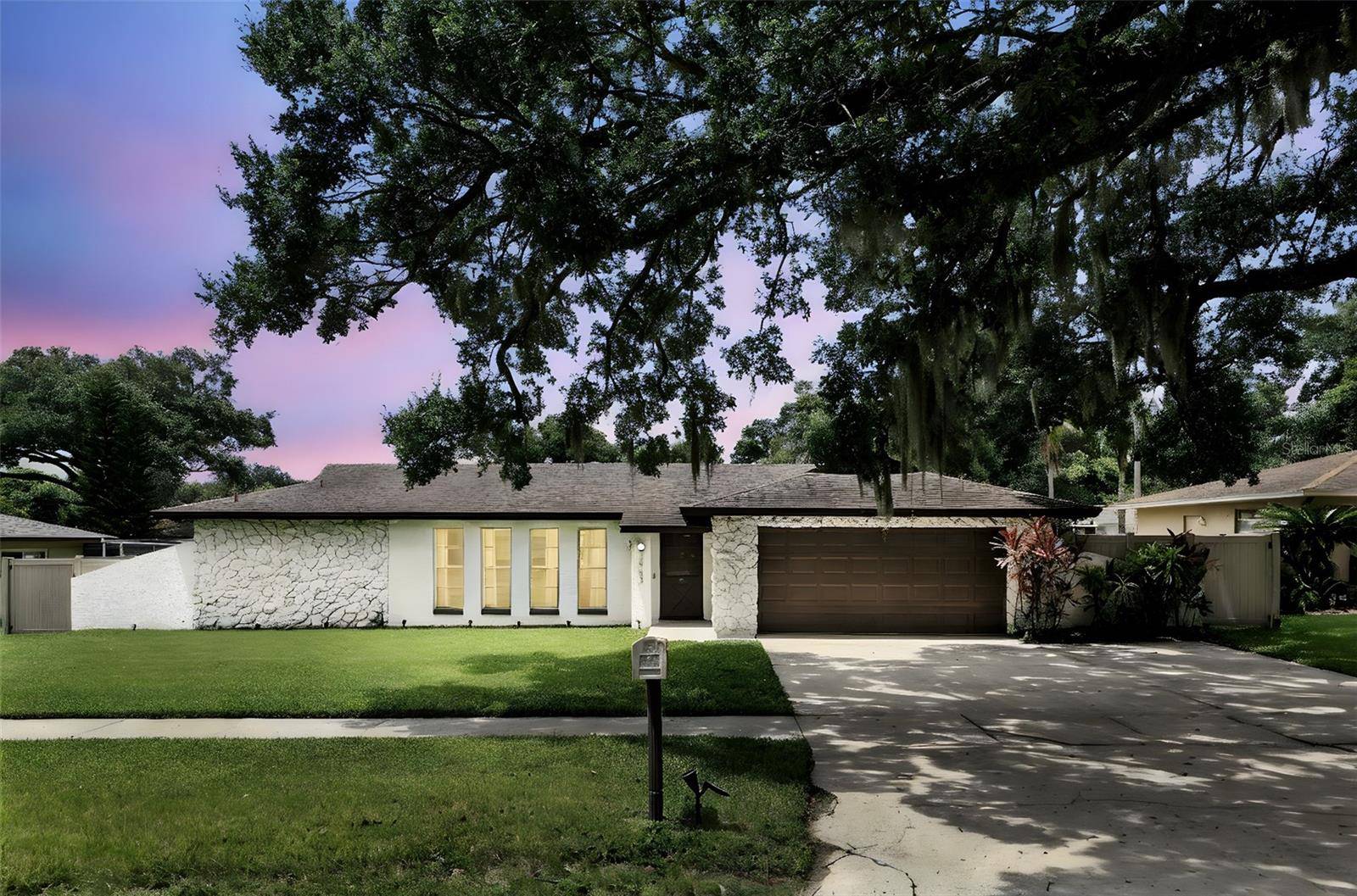 Orlando, FL 32812,3903 ANDERSON RD