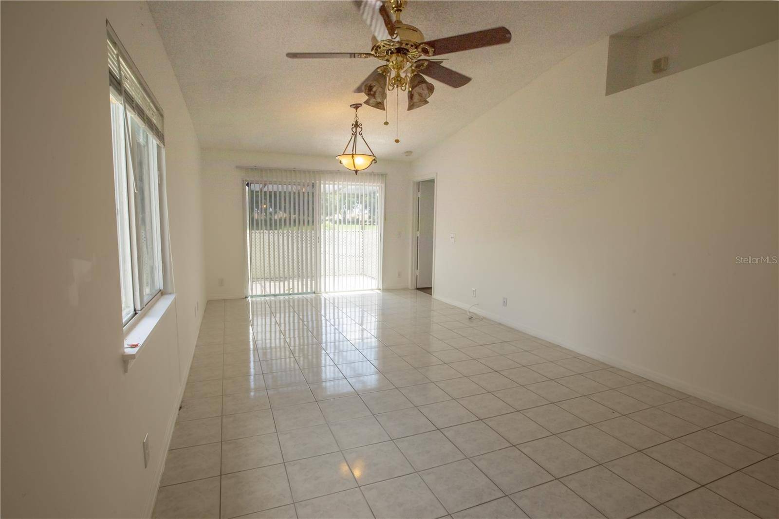Miramar, FL 33025,1711 SW 116TH WAY