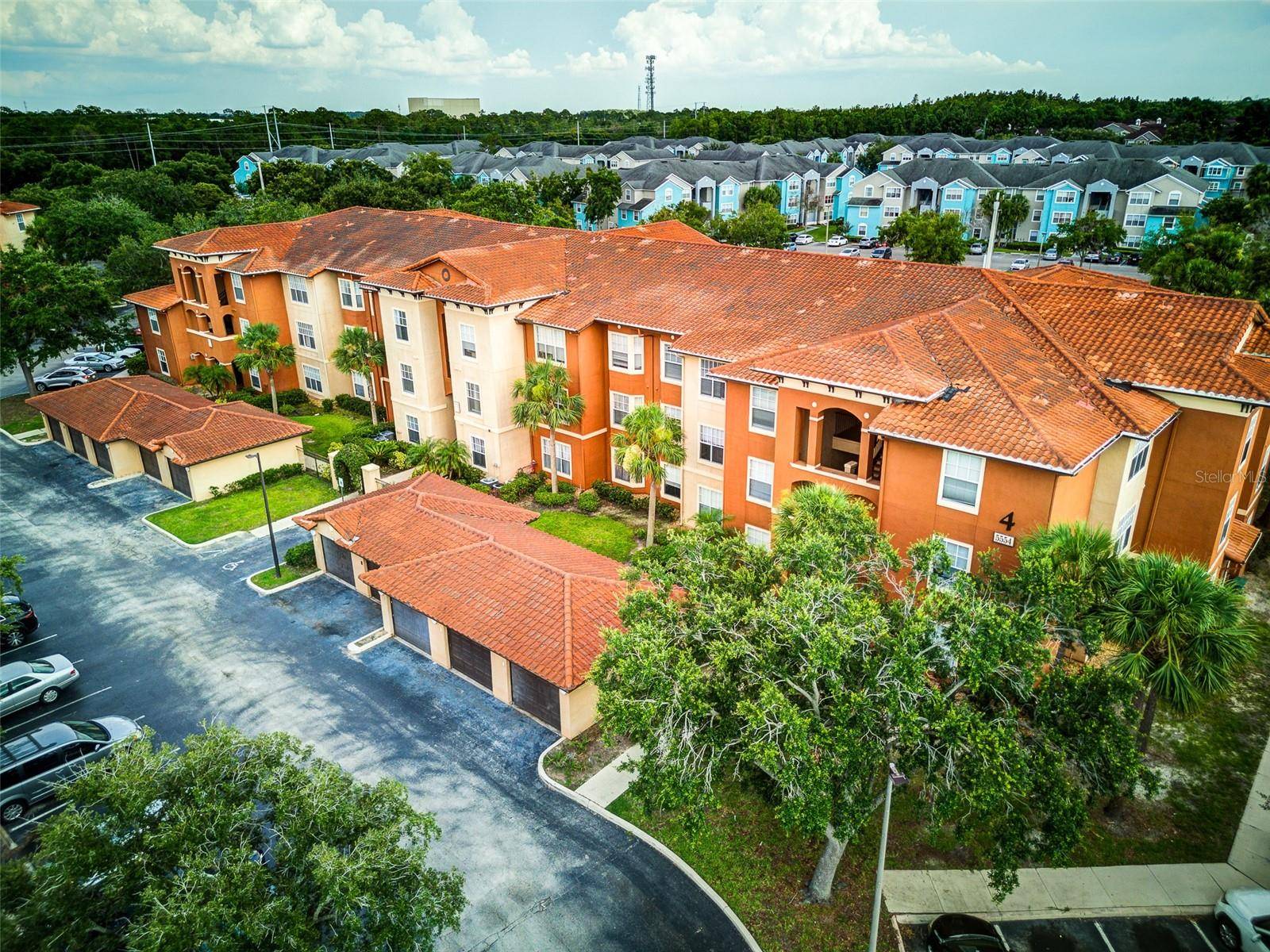 Orlando, FL 32811,5554 METROWEST BLVD #305