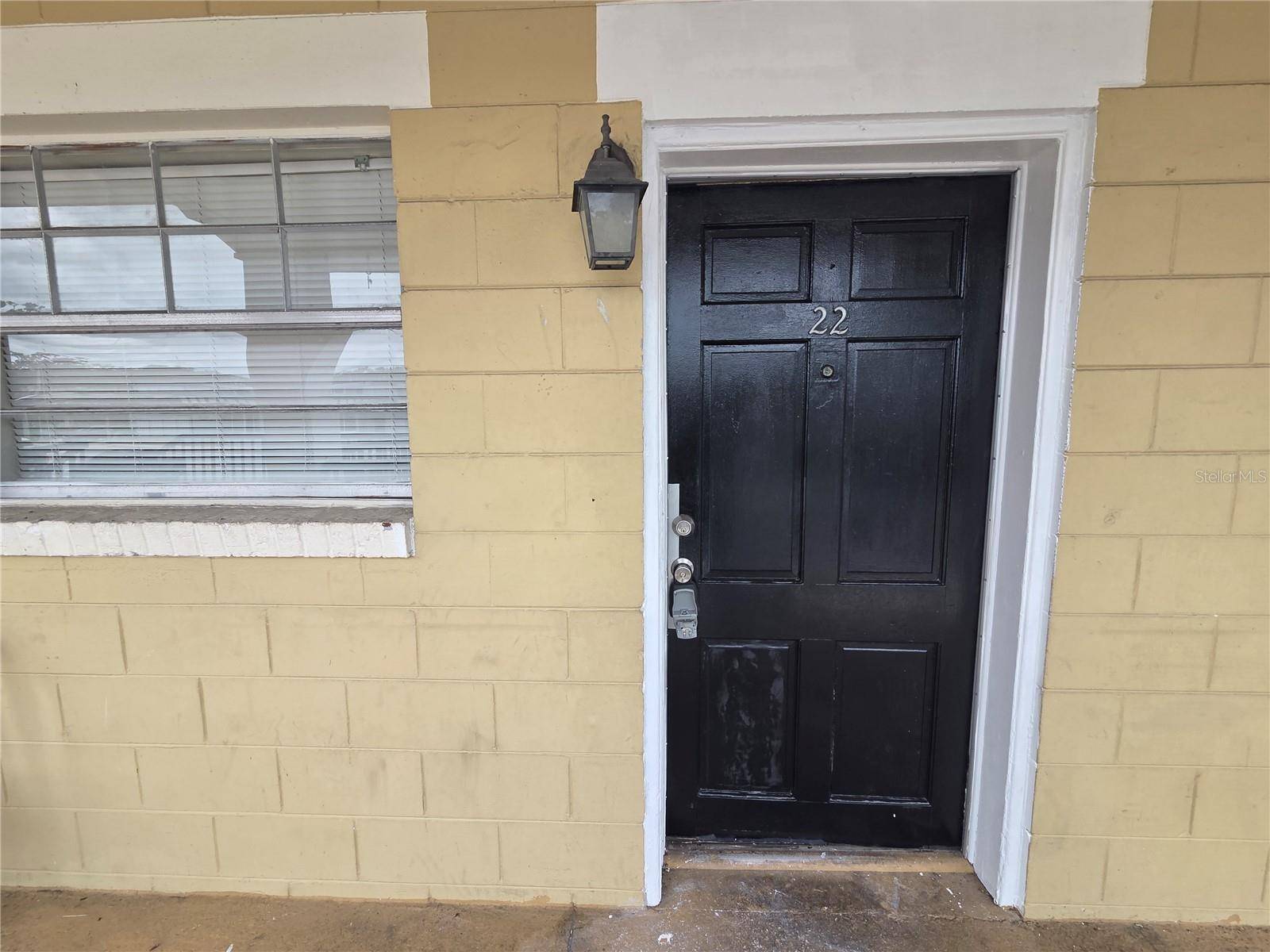 Leesburg, FL 34748,706 W DIXIE AVE #22
