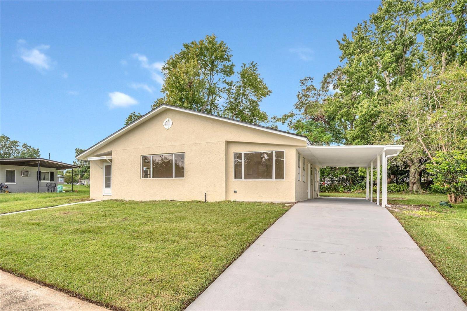 Deltona, FL 32725,1516 ZINNIA DR