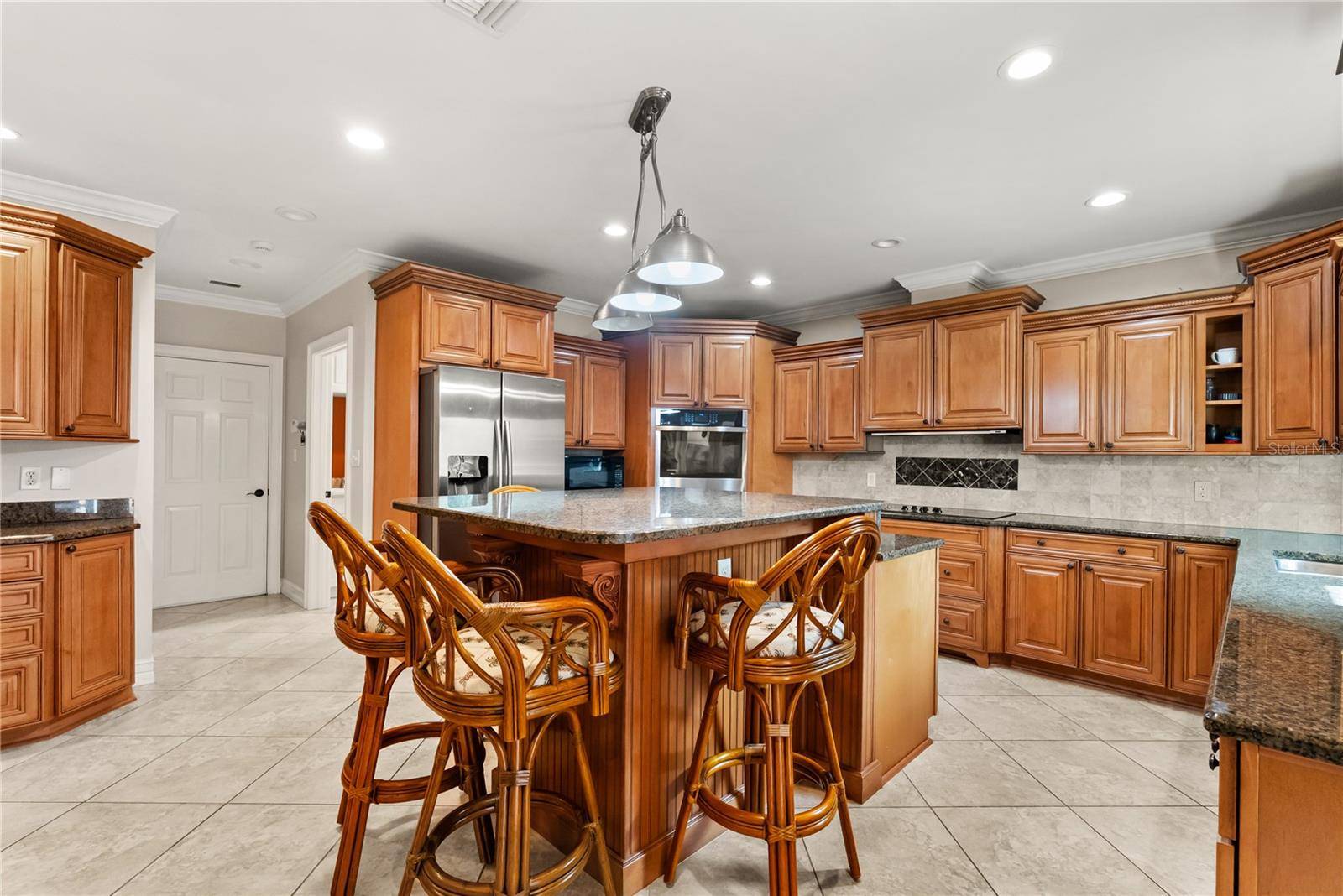Orlando, FL 32819,8901 CHARLESTON PARK #GE