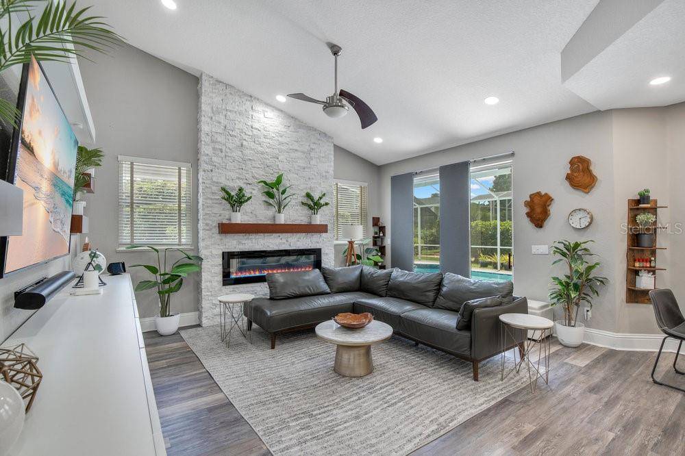 Orlando, FL 32836,9246 WICKHAM WAY