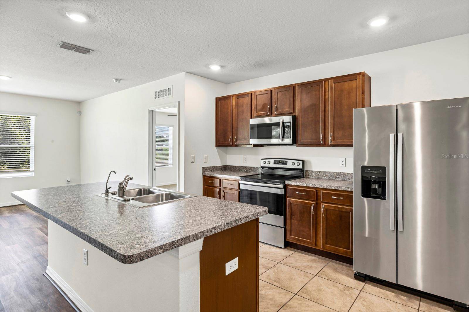 Davenport, FL 33896,6381 TROUVAILLE PL