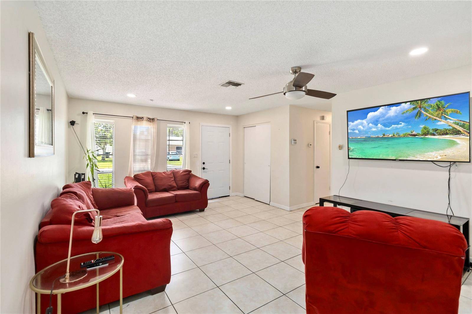 Kissimmee, FL 34743,283 GARDENIA RD