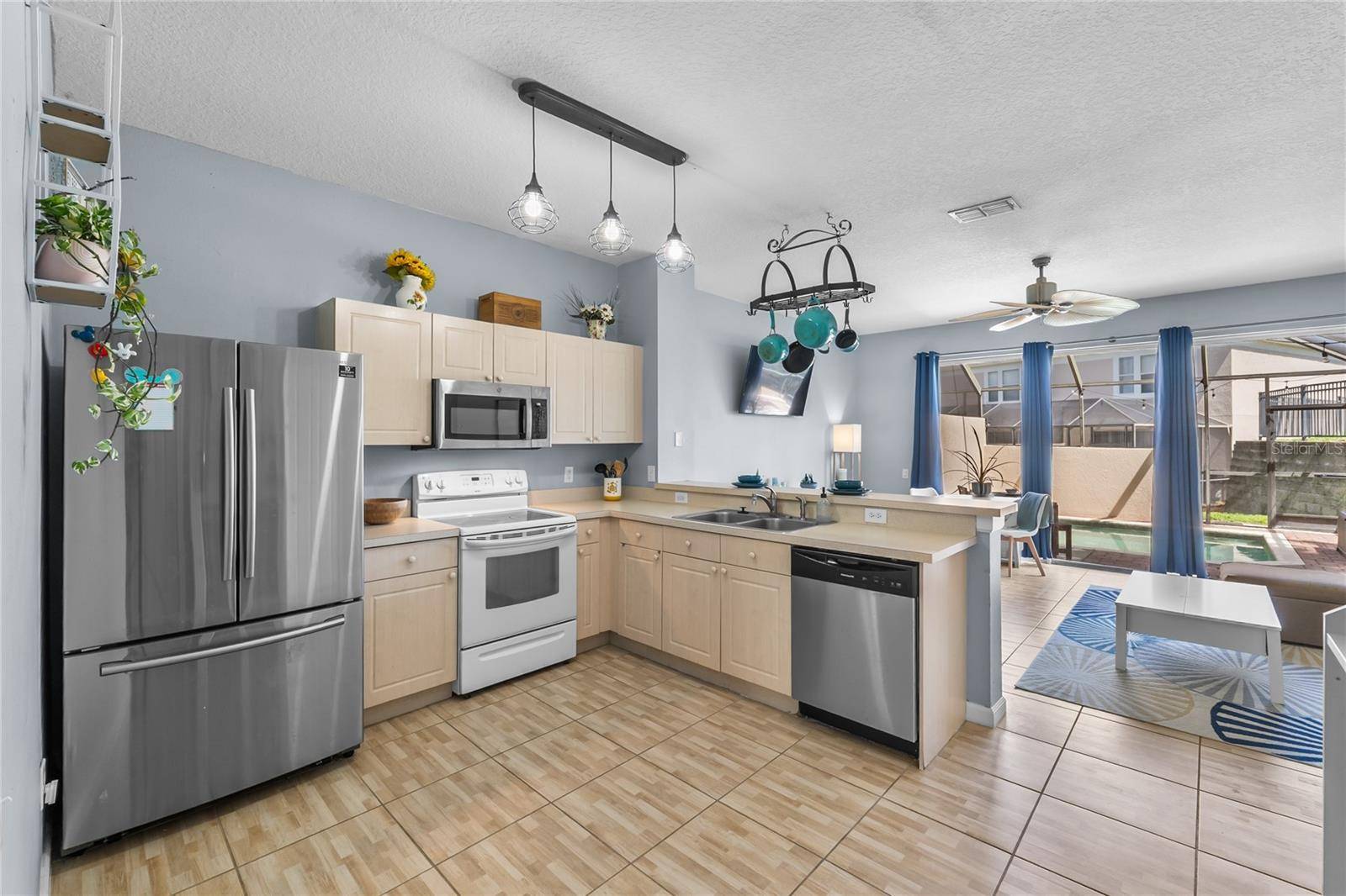 Kissimmee, FL 34747,8115 PRINCESS PALM LN