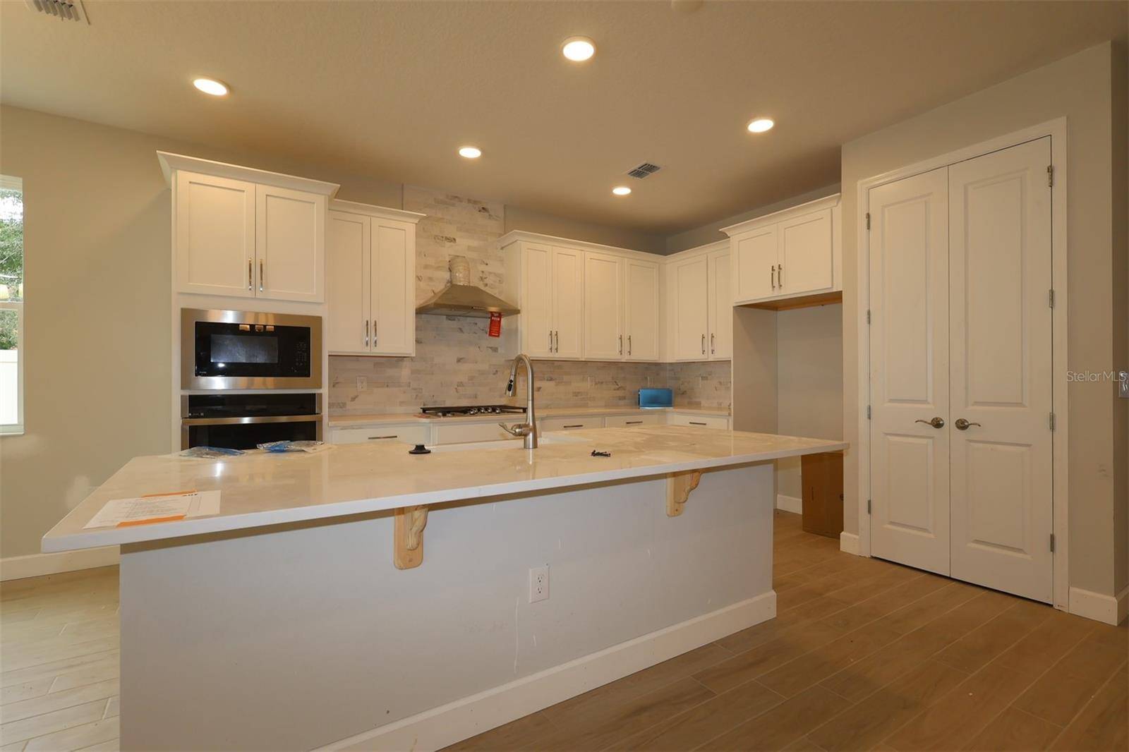 Apopka, FL 32703,699 POINTE EMERSON BLVD