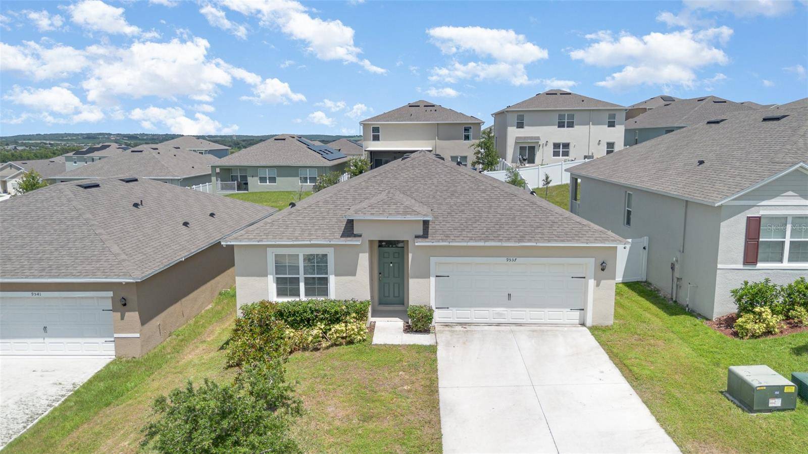 Clermont, FL 34715,9537 BLACK WALNUT DR
