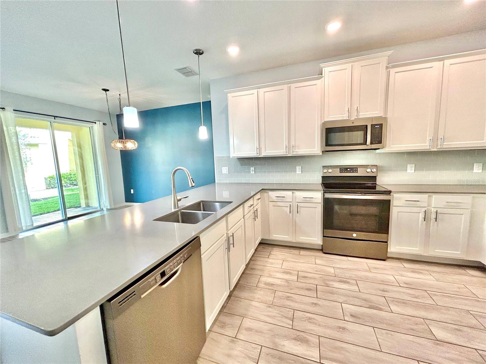 Alafaya, FL 32825,9317 TECUMSEH DR