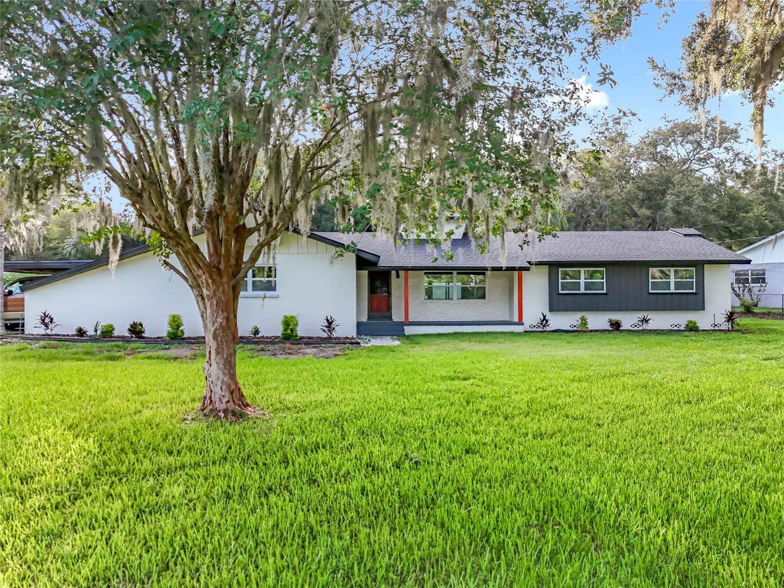 Apopka, FL 32703,1014 OAK LN