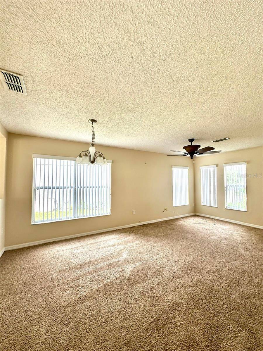 Davenport, FL 33897,410 CANNA DR