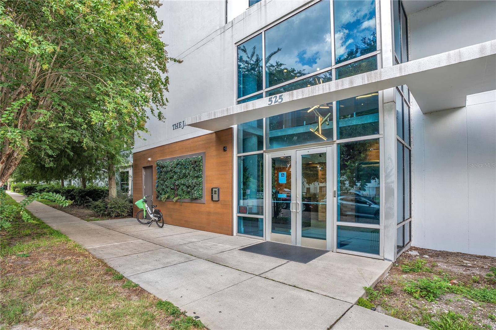 Orlando, FL 32801,525 E JACKSON ST #506