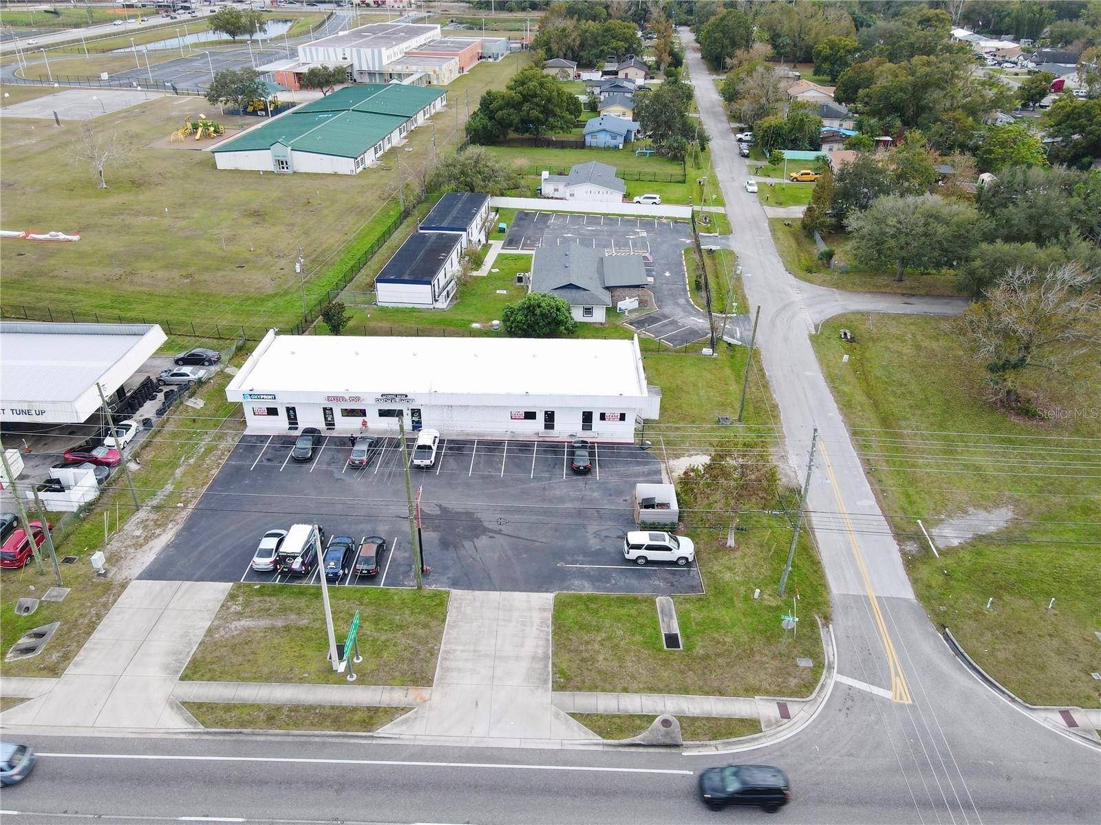 Orlando, FL 32817,9804 EAST COLONIAL DR