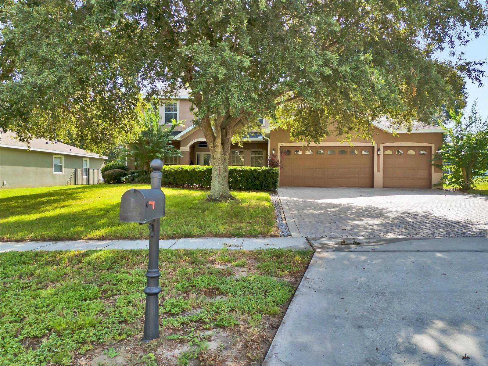 Apopka, FL 32712,1037 TRUFFLES CT