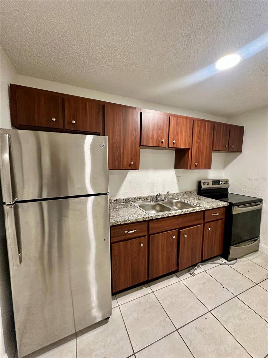 Orlando, FL 32811,4523 PRINCE HALL BLVD