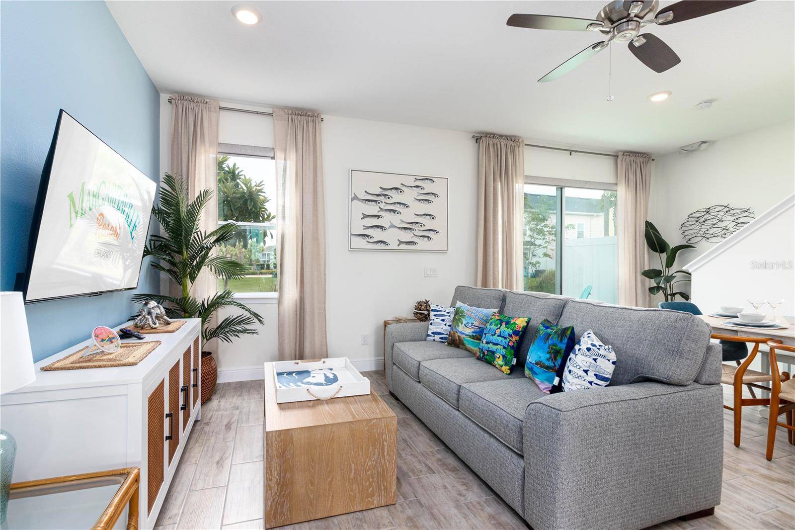 Kissimmee, FL 34747,2960 ON THE ROCKS PT