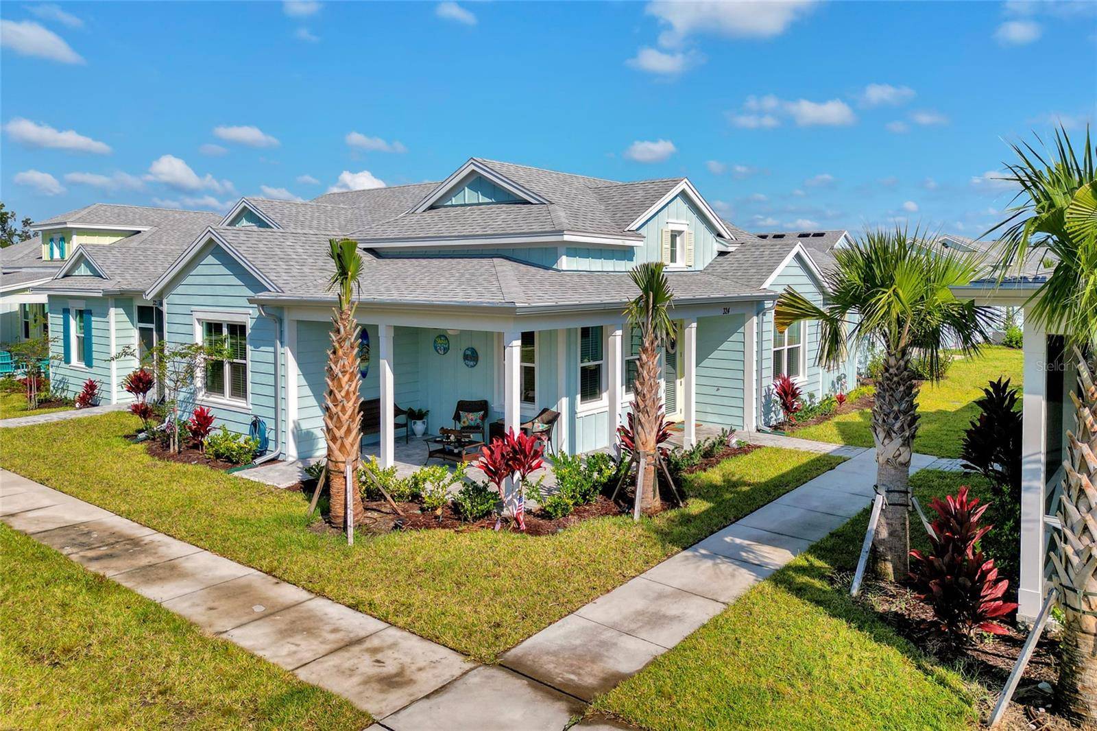 Daytona Beach, FL 32124,324 GYPSY PALACE LN