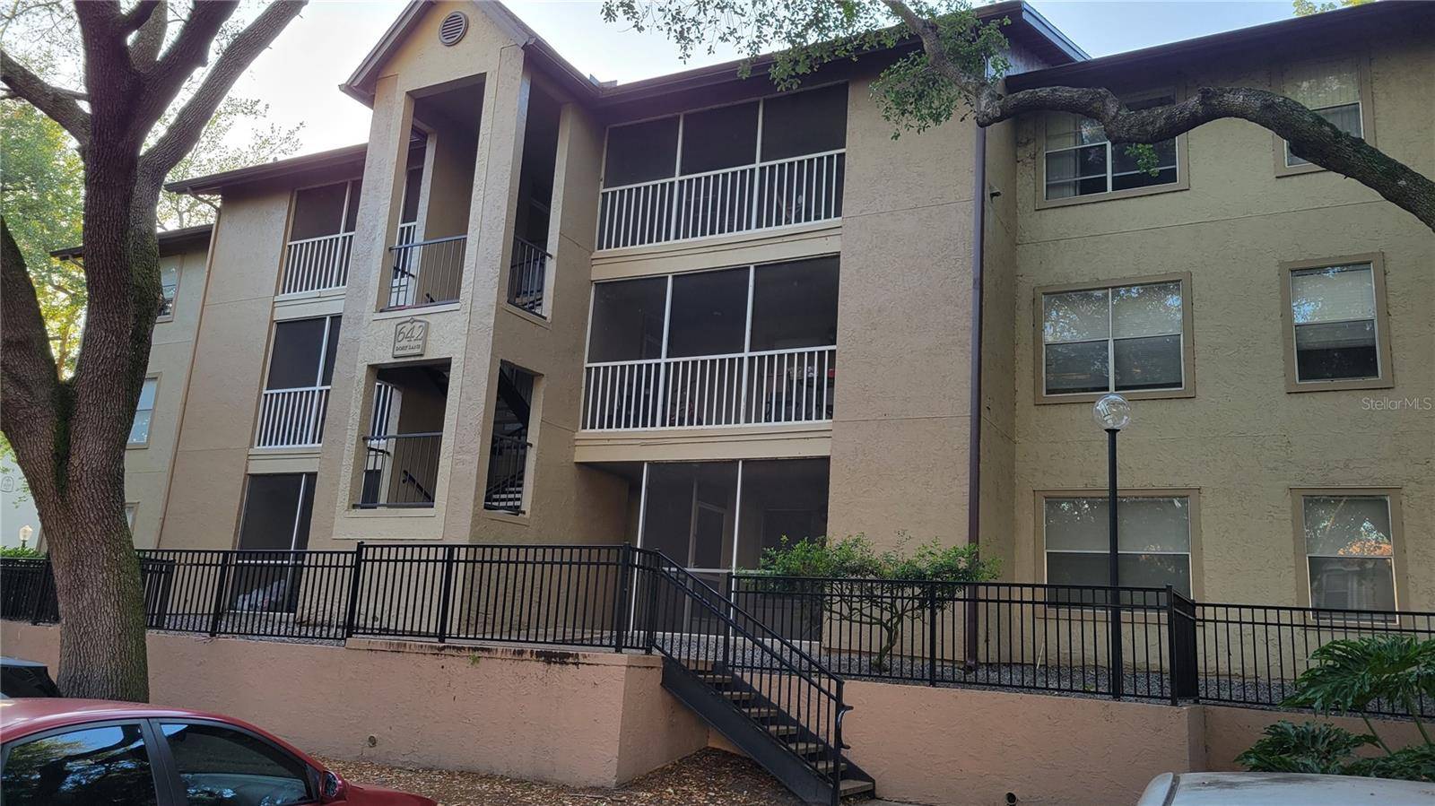 Altamonte Springs, FL 32714,642 DORY LN #304