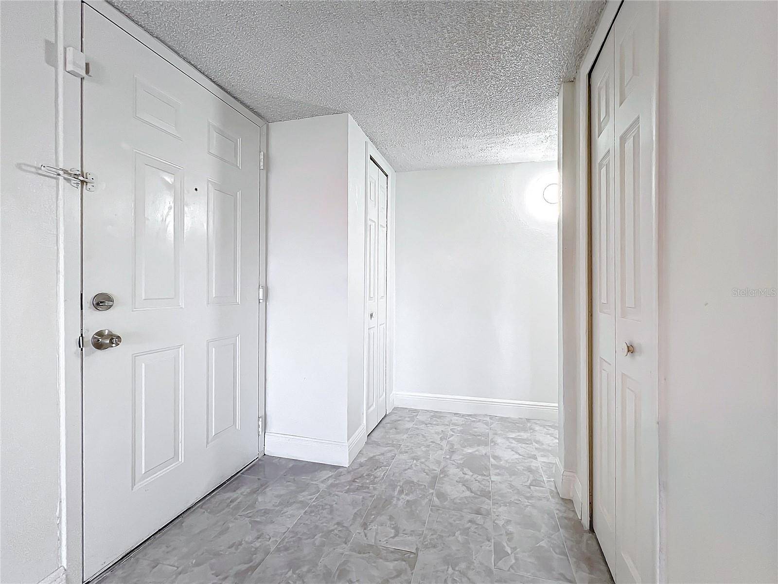 Orlando, FL 32809,802 SKY LAKE CIR #C