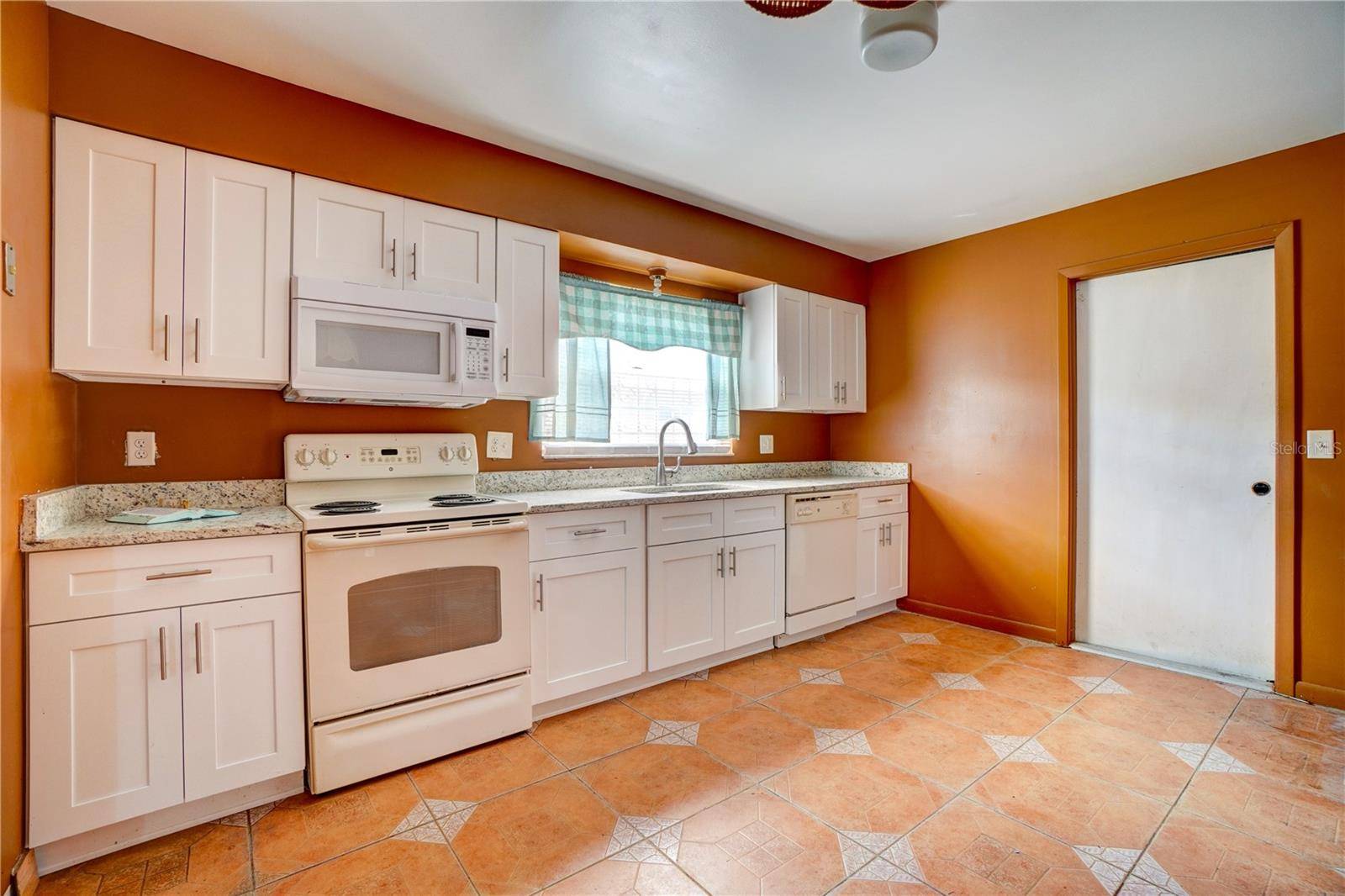 Orlando, FL 32839,5445 GAMBIER CT