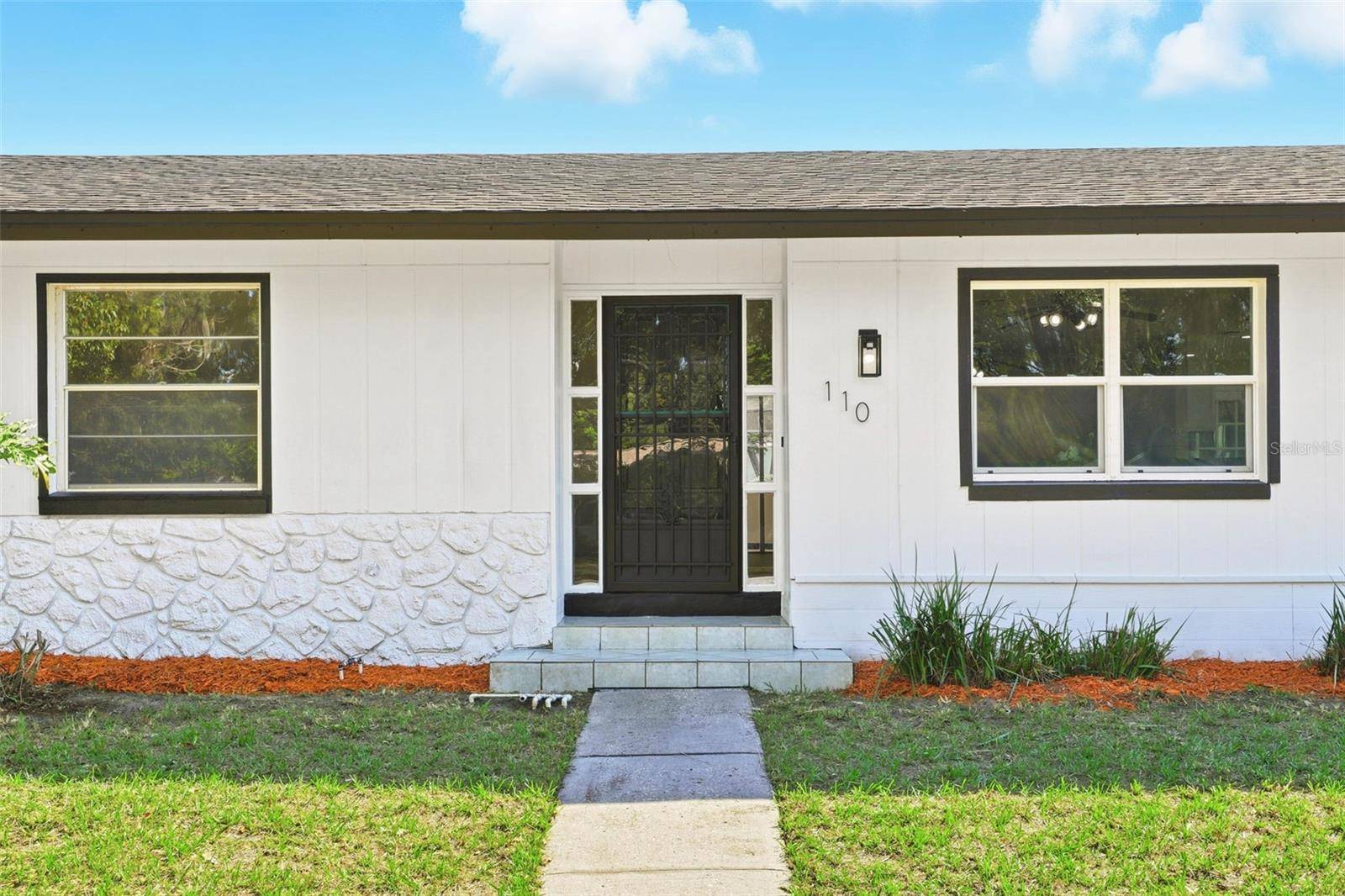 Longwood, FL 32750,110 PINEAPPLE CT