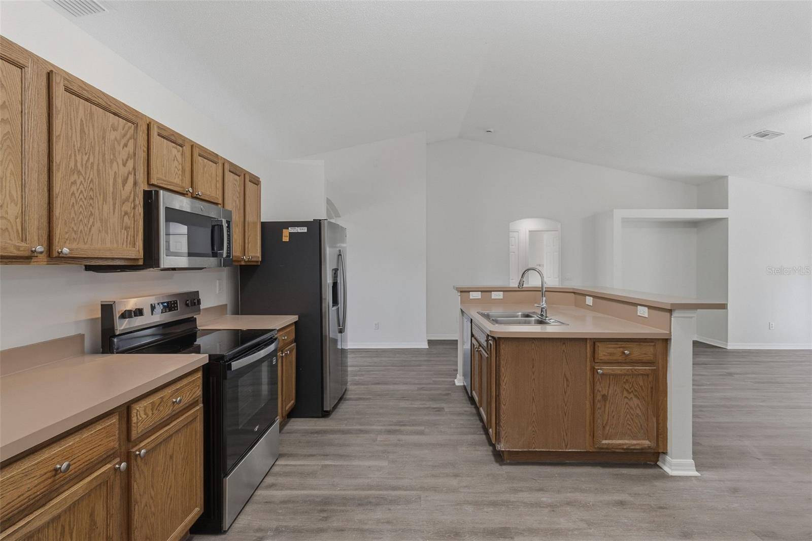 Port St Lucie, FL 34984,155 SW DE GOUVEA TER