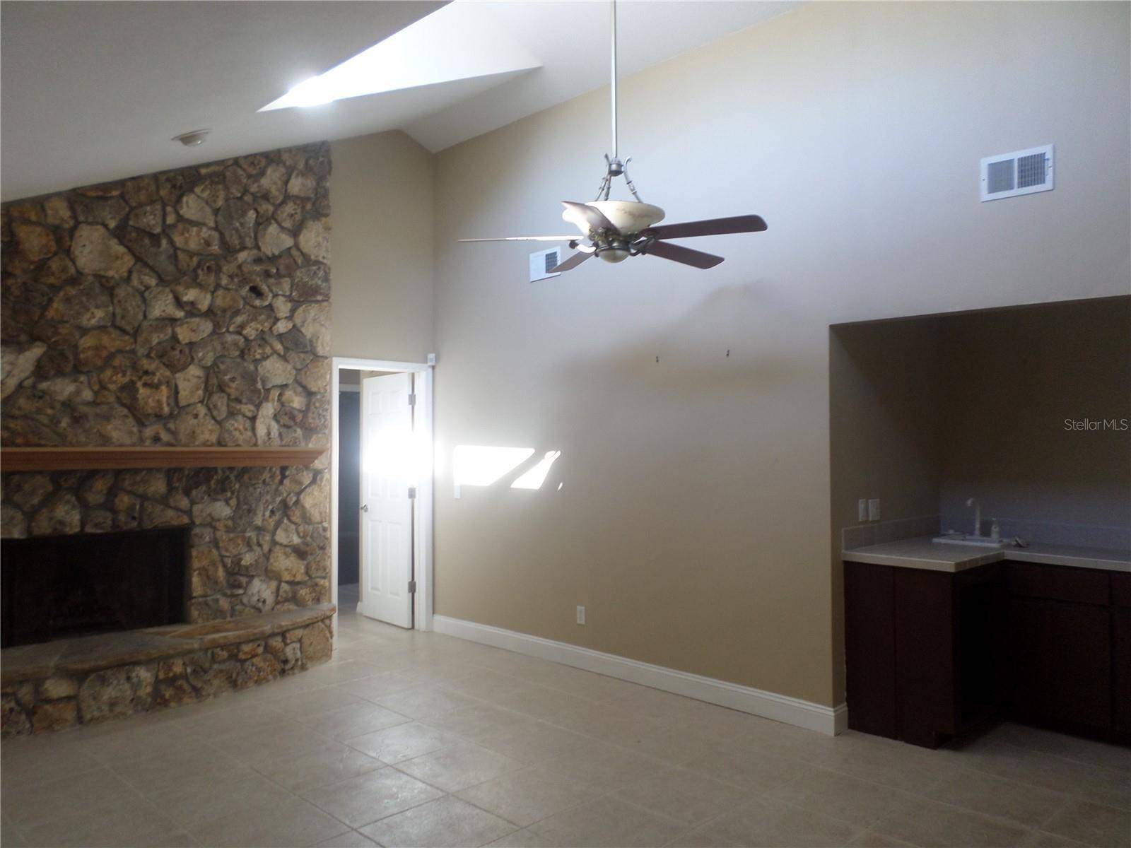 Longwood, FL 32779,210 BANBURY CT