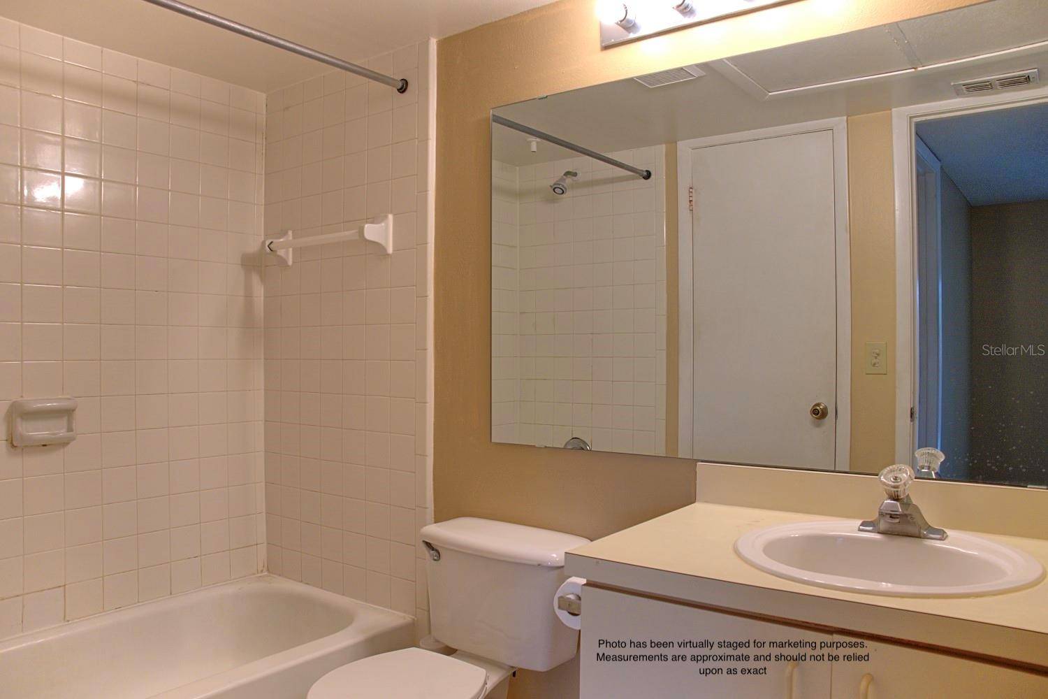 Altamonte Springs, FL 32701,351 LONE HILL DR #306