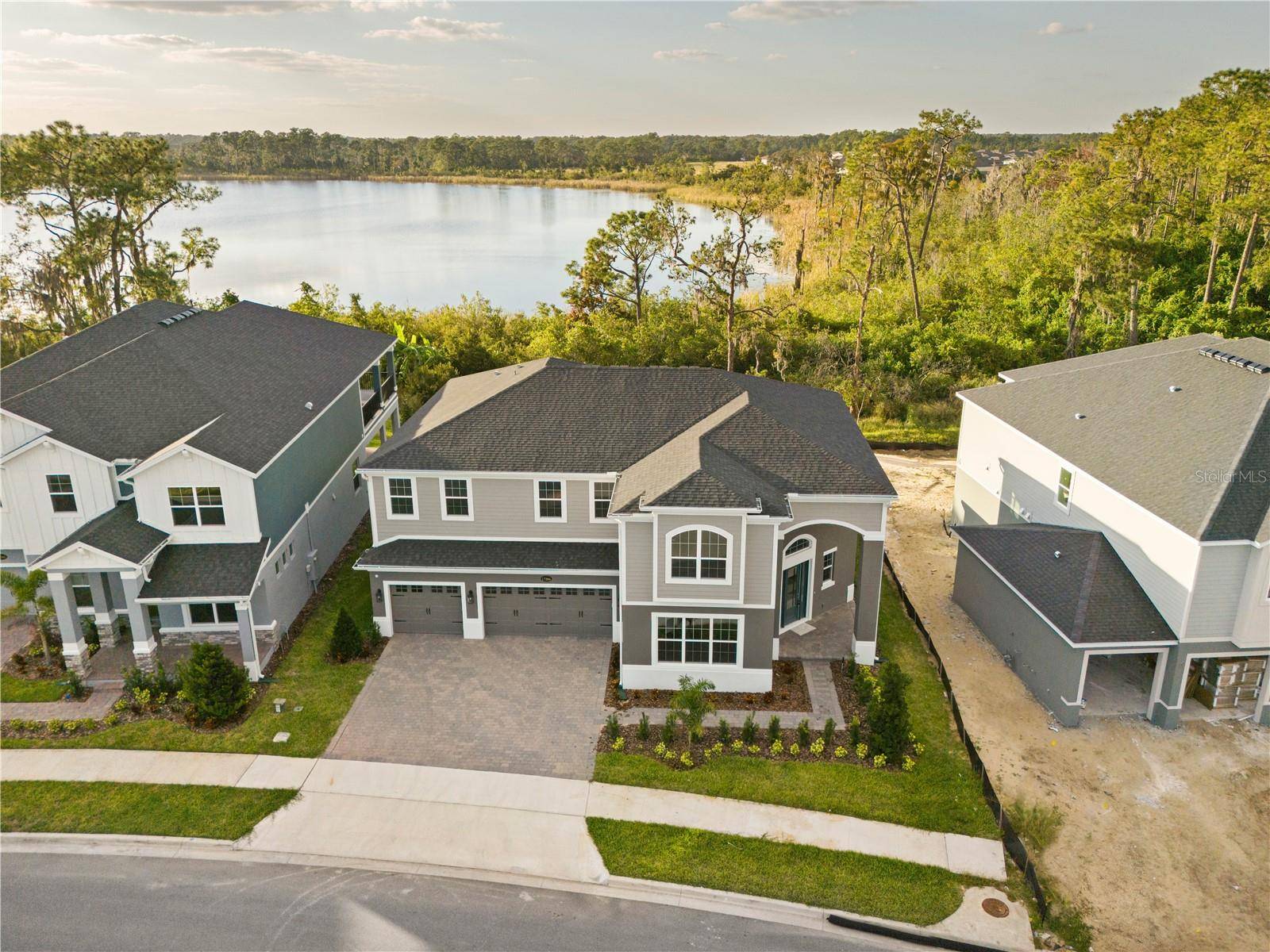 Winter Garden, FL 34787,17384 GLOSSY POMELO WAY