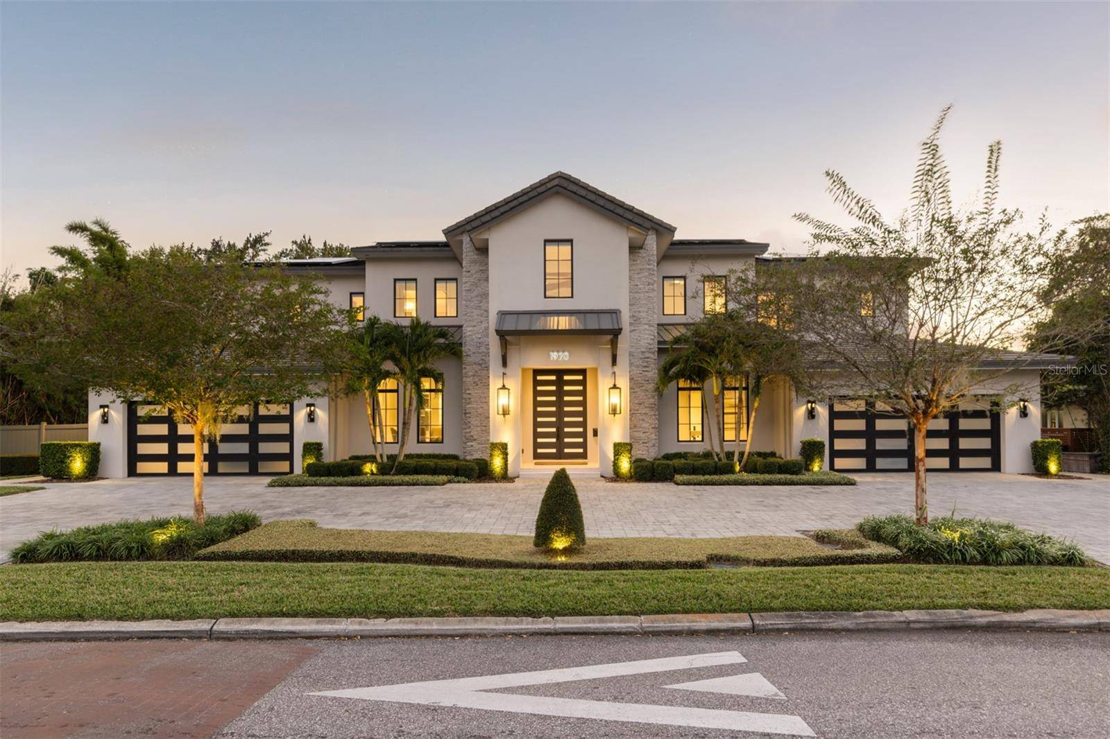 Orlando, FL 32803,1920 LAKESIDE DR