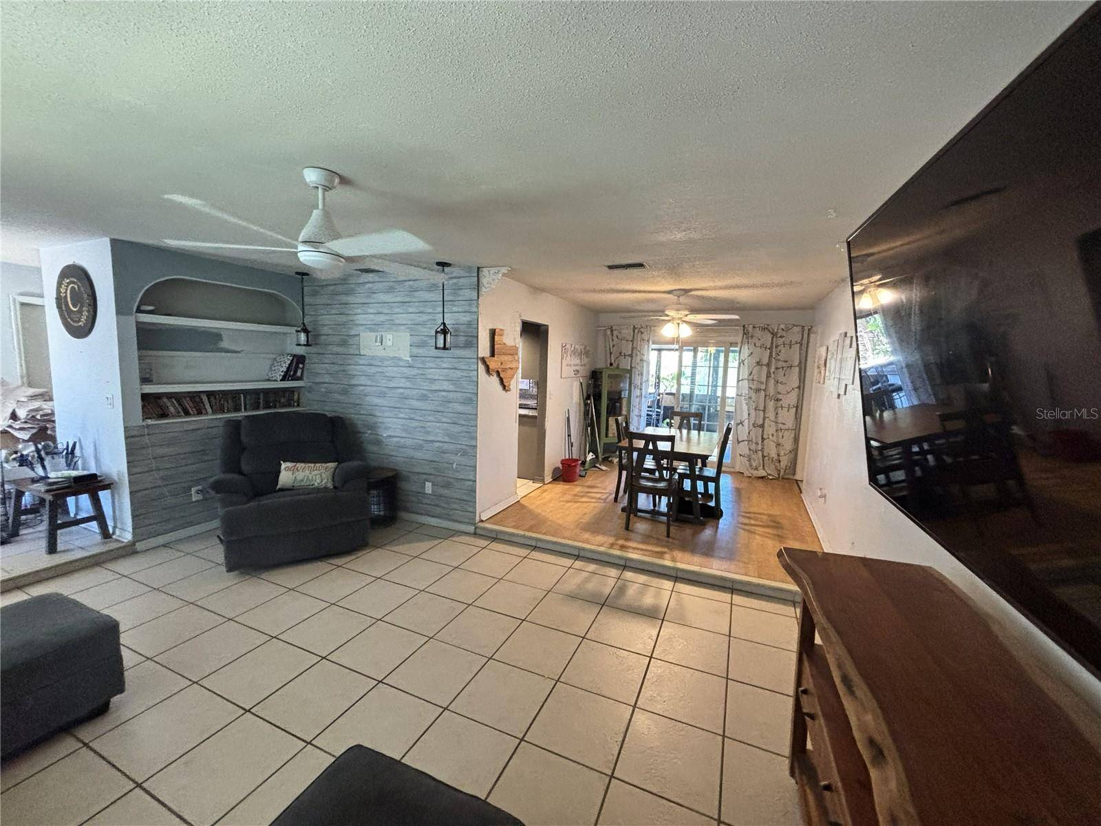 Port Orange, FL 32127,965 SANDLE WOOD DR